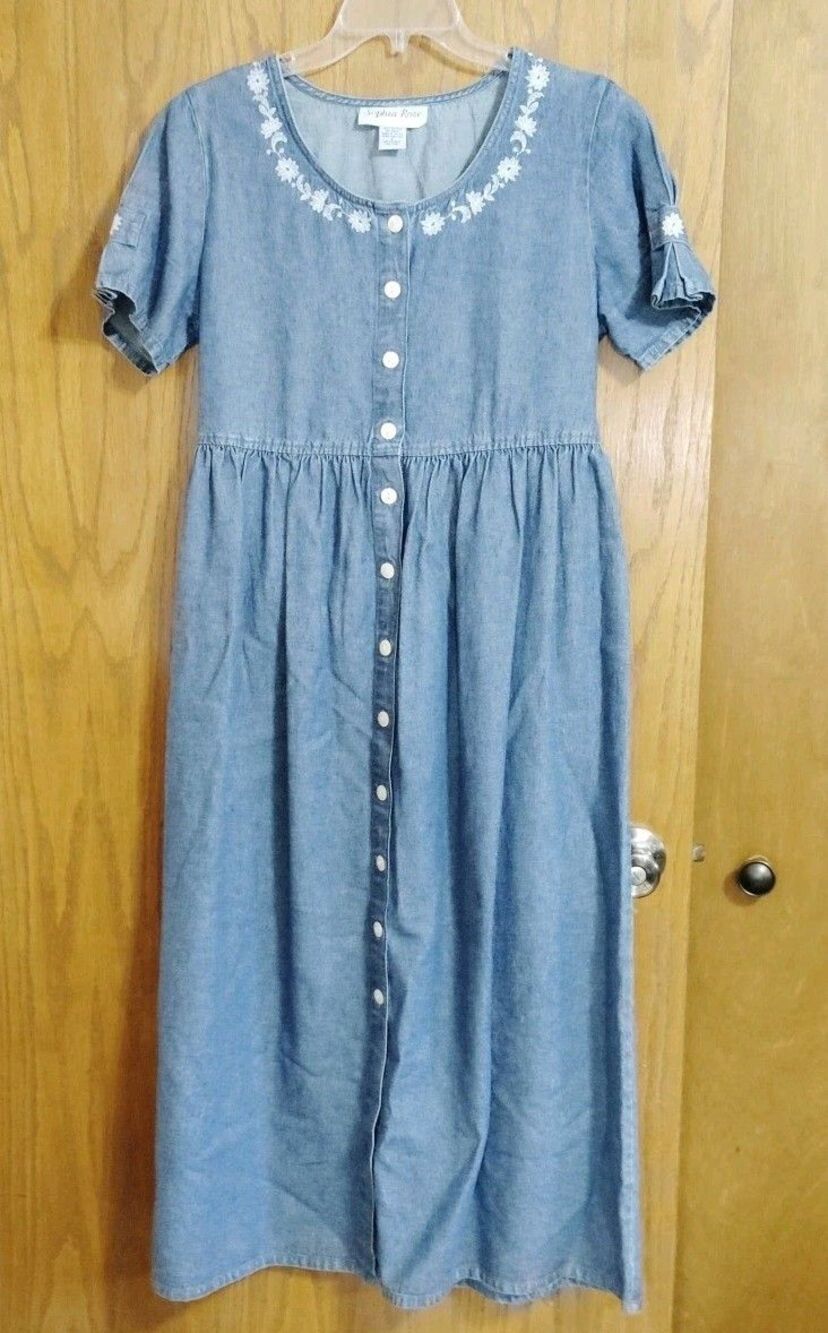 Vintage Sophia Rose Dress Sz 8 Cotton Modest Embroidered Flowers Full Button